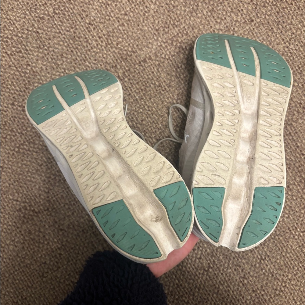 On Running Men’s Cloudsurfer Sneaker - Picture 3 of 8